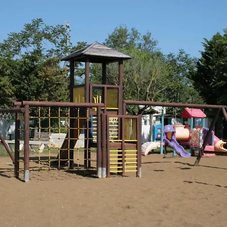 Mobilehomes In 50786 Отель Каваллино